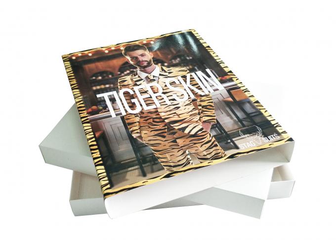 Printed Gift Card Box Matte Lamination Men's Clothing Packaging With Paper Sleeve